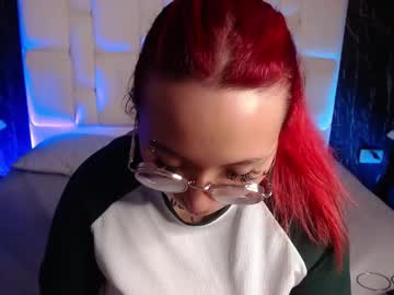 Skyllarevans Chaturbate stream image from December 19, 2024