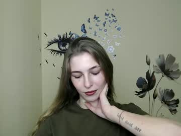 Stranger_Giirl Chaturbate stream image from December 19, 2024