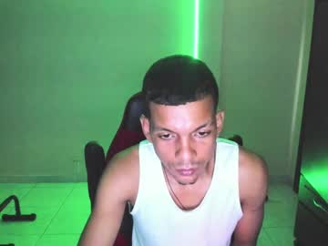 Yosoy_Groott Chaturbate stream image from December 19, 2024