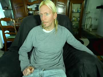 00jeff31 Chaturbate stream image from December 19, 2024