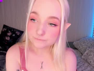 Artenora Chaturbate stream image from December 19, 2024