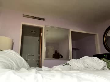 Auraofintimacy Chaturbate stream image from December 19, 2024