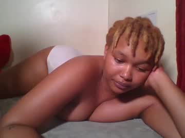 Browny_Candyz Chaturbate stream image from December 19, 2024