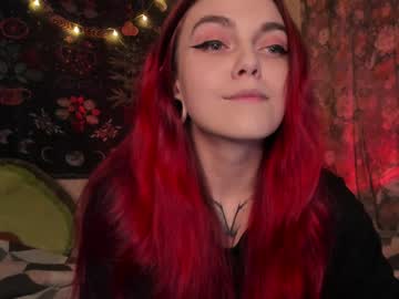 _Caroline_Coy Chaturbate stream image from December 19, 2024