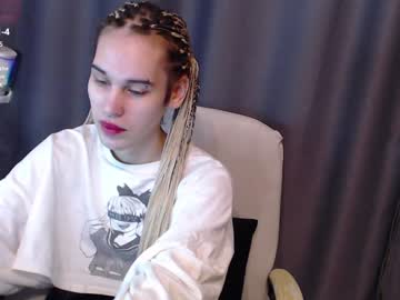 Cassiemich Chaturbate stream image from December 19, 2024