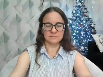 Cutie_Kn Chaturbate stream image from December 19, 2024