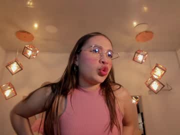 Lolaa_Pink_ Chaturbate stream image from December 19, 2024