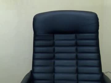 Milllie_Brown Chaturbate stream image from December 19, 2024