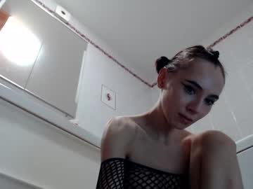 Mullty Chaturbate stream image from December 19, 2024