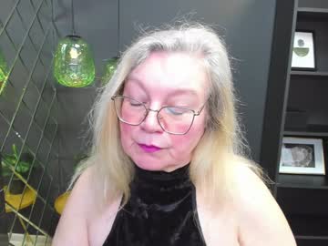 Natalicloud Chaturbate stream image from December 19, 2024