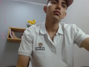 Nathan_Winston_ Chaturbate stream image from December 19, 2024