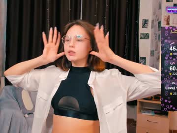 Radiant_Starline Chaturbate stream image from December 19, 2024