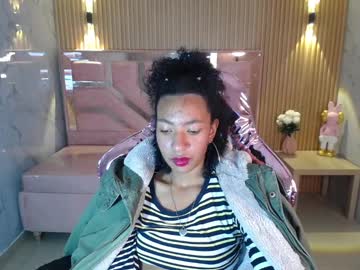 Sheyla_Hell_Sub Chaturbate stream image from December 19, 2024