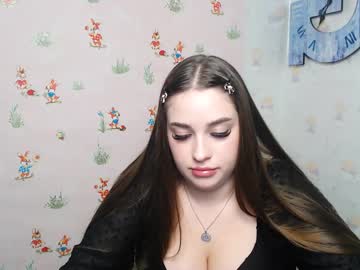 Emmamilli_ Chaturbate stream image from December 19, 2024