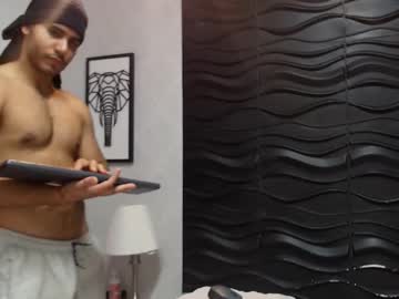 Ibr4h1mm_Muscles Chaturbate stream image from December 19, 2024