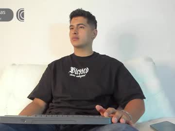 _Juanes__ Chaturbate stream image from December 19, 2024