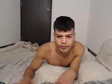 Juicy_Boy22 Chaturbate stream image from December 19, 2024