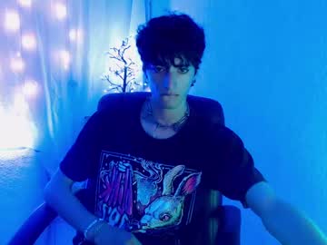 Kenny__Hot Chaturbate stream image from December 19, 2024