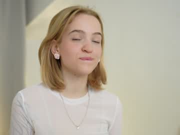 Leo_Lulu Chaturbate stream image from December 19, 2024