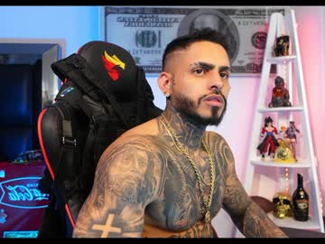 Logan_Hugh8 Chaturbate stream image from December 19, 2024