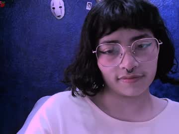 Ninayellow Chaturbate stream image from December 19, 2024