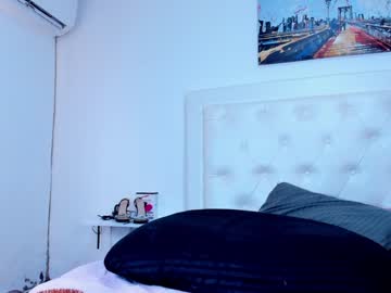 Sophia_Harper_ Chaturbate stream image from December 19, 2024