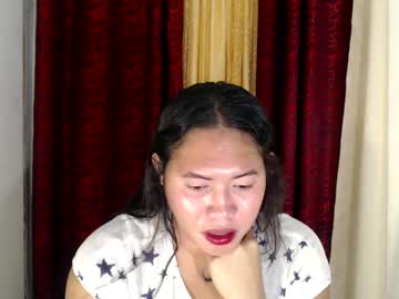 Urprettysofiee Chaturbate stream image from December 19, 2024