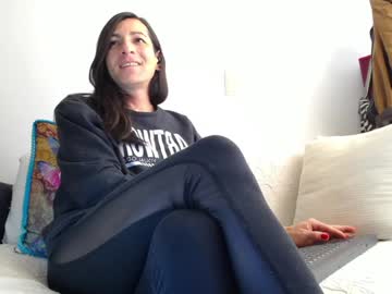 Violetagomez_Co Chaturbate stream image from December 19, 2024