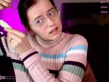 Wow_Luvng Chaturbate stream image from December 19, 2024