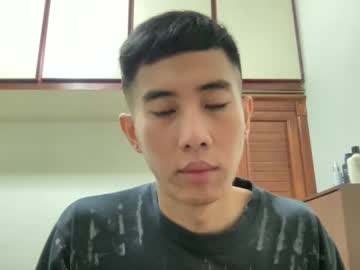 Zseszsesz Chaturbate stream image from December 19, 2024