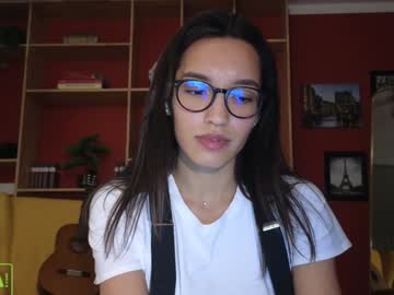 Alice_Bane Chaturbate stream image from December 19, 2024