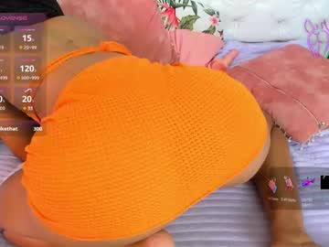 Andrea_Williams24 Chaturbate stream image from December 19, 2024