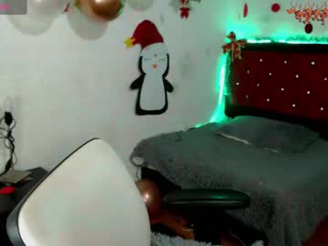 Arseniy_025 Chaturbate stream image from December 19, 2024