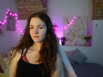 Ava_Taylor18 Chaturbate stream image from December 19, 2024