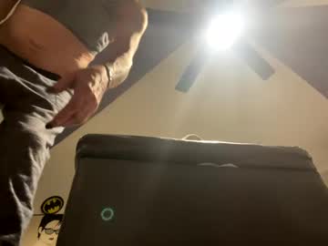 Cumsinmealot Chaturbate stream image from December 19, 2024