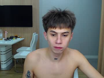 _Kurt Chaturbate stream image from December 19, 2024