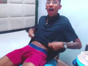 Man_San11 Chaturbate stream image from December 19, 2024