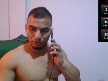 Roger_Muscle Chaturbate stream image from December 19, 2024