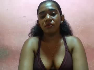 Verronique1511 Chaturbate stream image from December 19, 2024
