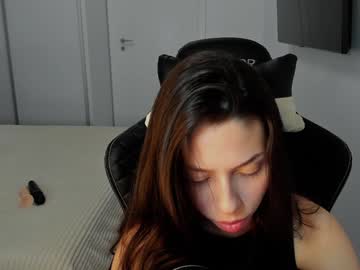 Addavalery Chaturbate stream image from December 19, 2024
