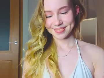 Cuute_Angell Chaturbate stream image from December 19, 2024