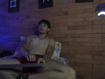Dereck_Dickson Chaturbate stream image from December 19, 2024