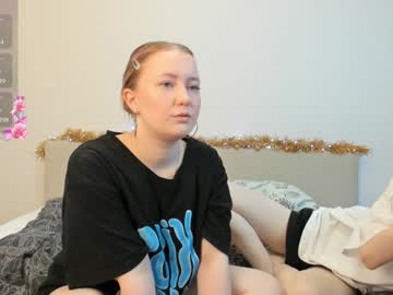 Dollygeer Chaturbate stream image from December 19, 2024
