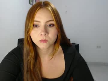 Emilycute_18 Chaturbate stream image from December 19, 2024