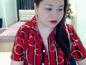 Ireneadams_ Chaturbate stream image from December 19, 2024