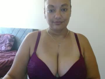 Nala_Thickk Chaturbate stream image from December 19, 2024