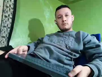 Sweet_Guy35 Chaturbate stream image from December 19, 2024