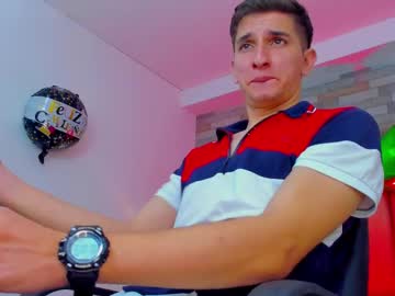 Tayylorclark1 Chaturbate stream image from December 19, 2024
