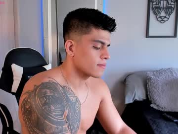 Tyler_Muscle Chaturbate stream image from December 19, 2024