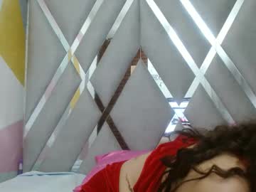 Violeta_Pince Chaturbate stream image from December 19, 2024